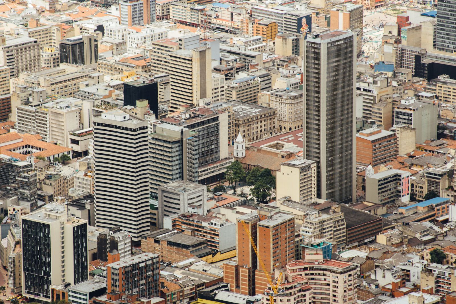 Les tours du centre de Bogotá vues du ciel